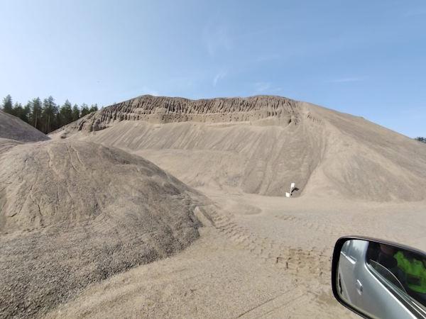 Betonikiviainekset - Hiekkakolmio Oy:n referenssikohde Lujabetoni Oy, Kymppibetoni Oy, Klemolan betoni Oy